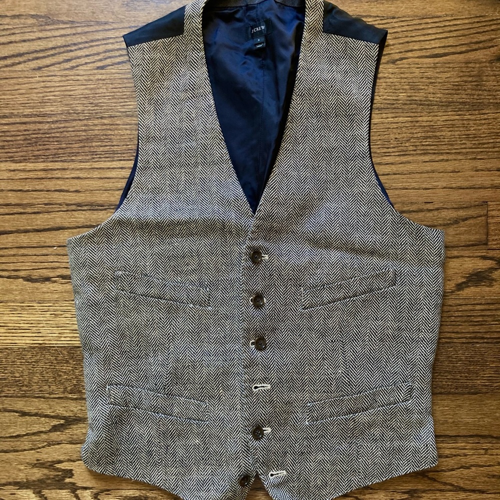 J Crew Men’s Vest (Tan/Black herringbone pattern) Size Small